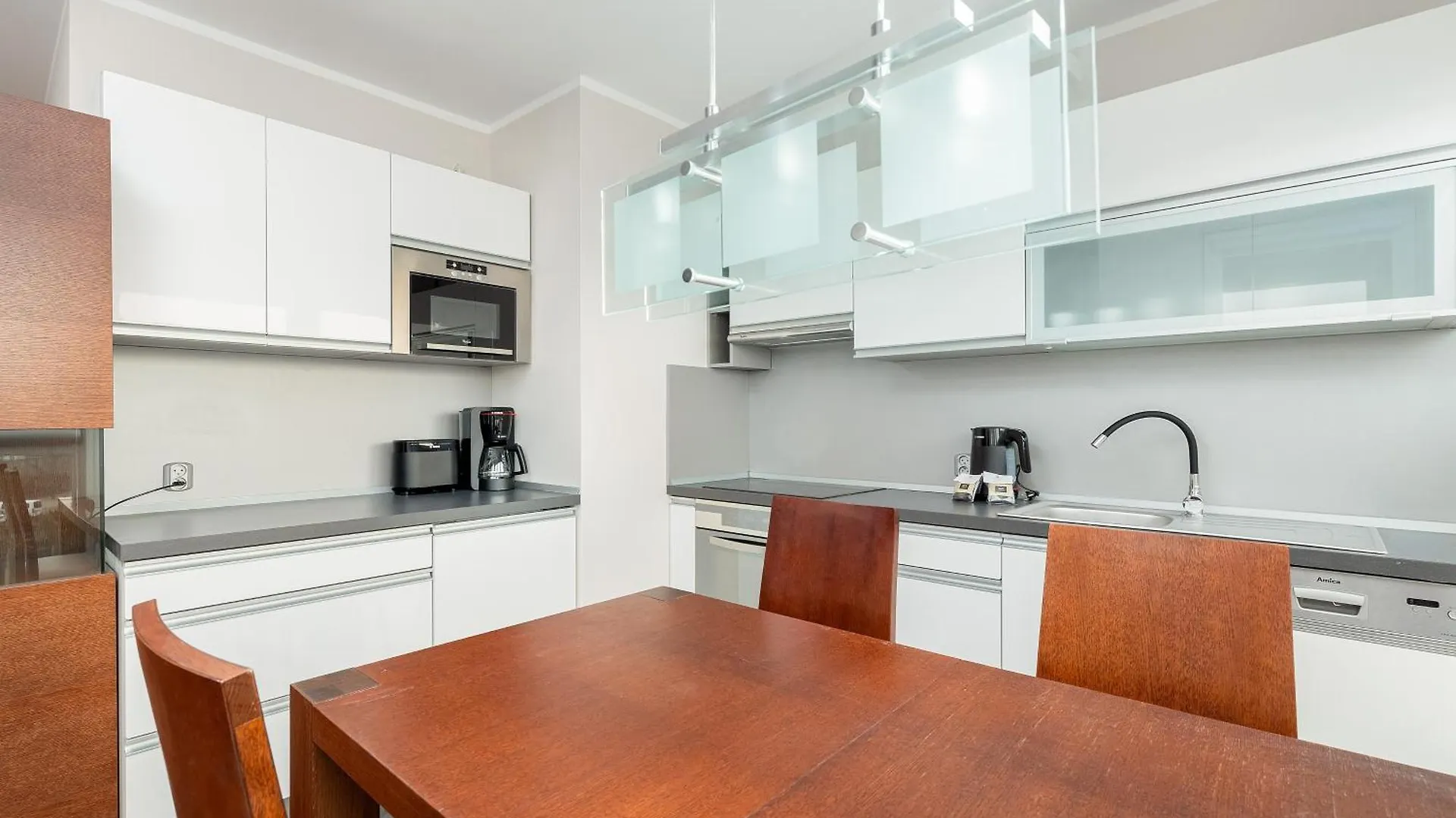 Apartment Spacious Apartament Wylotowa - By Jantar Apartamenty Kolobrzeg Poland