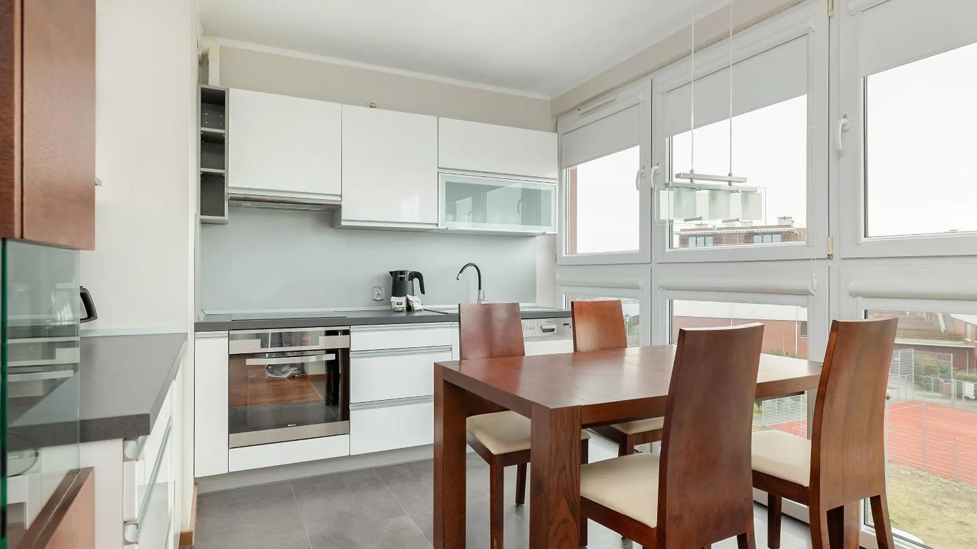 Spacious Apartament Wylotowa - By Jantar Apartamenty Kolobrzeg Apartment