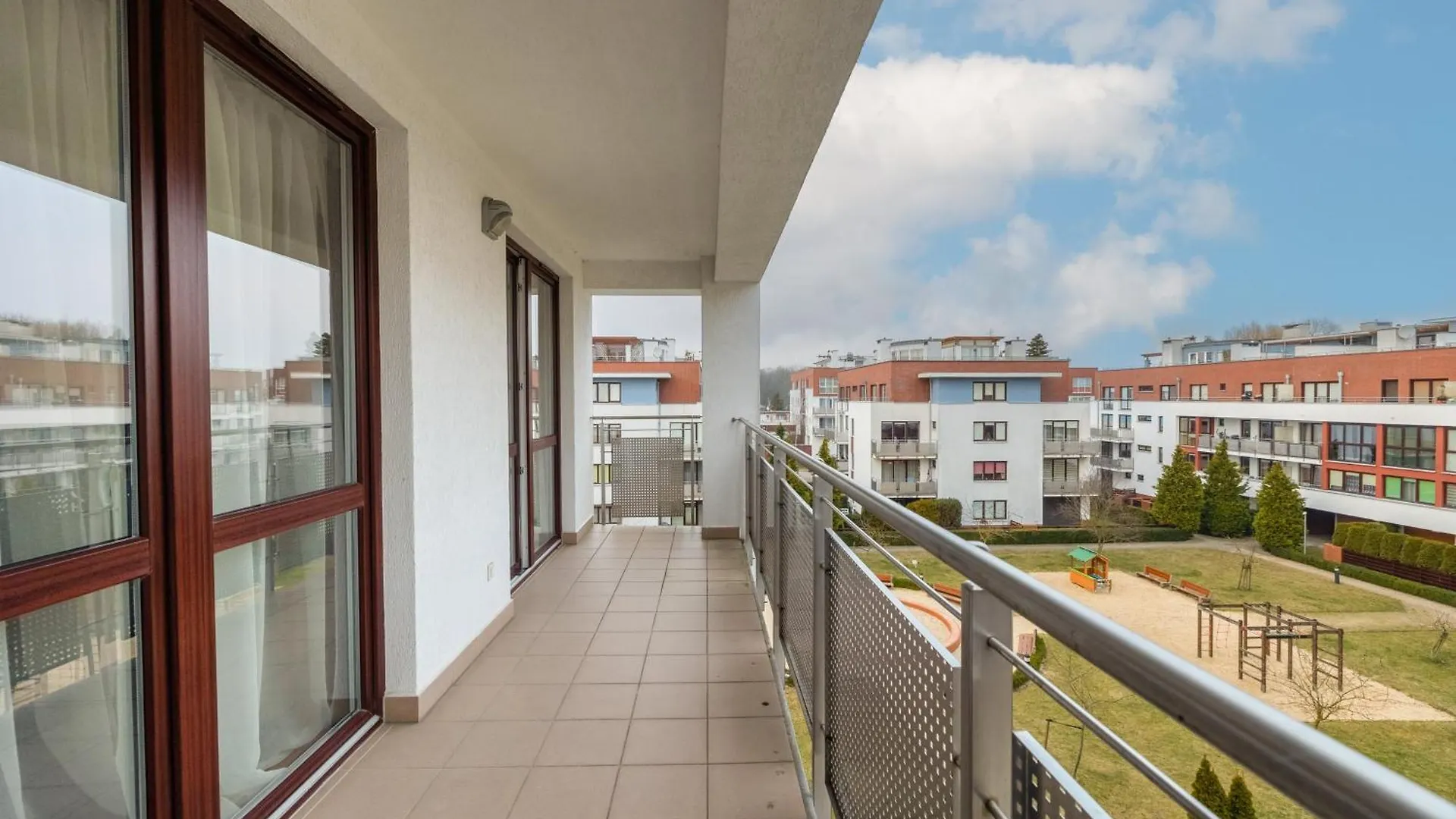 Spacious Apartament Wylotowa - By Jantar Apartamenty Kolobrzeg